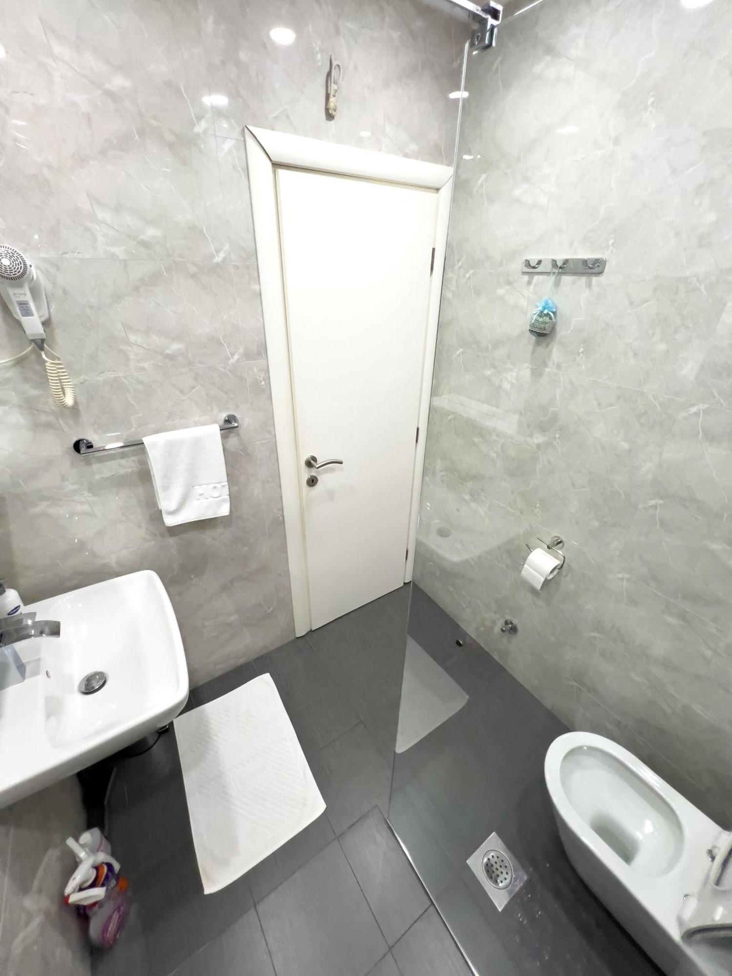 Apartmani Hm Требинье Экстерьер фото